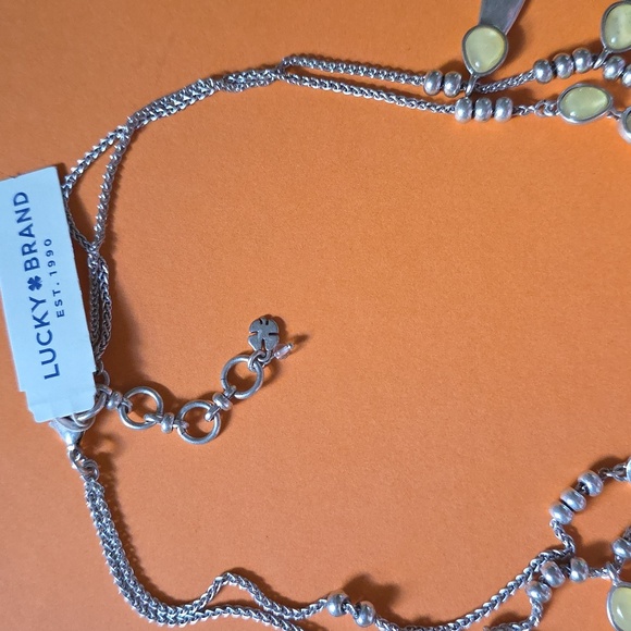 NWT LUCKY BRAND TWO LAYER MOP PEARL ROCK CRYSTAL TRIBAL STATEMENT NECKLACE 18-9" - Picture 3 of 5